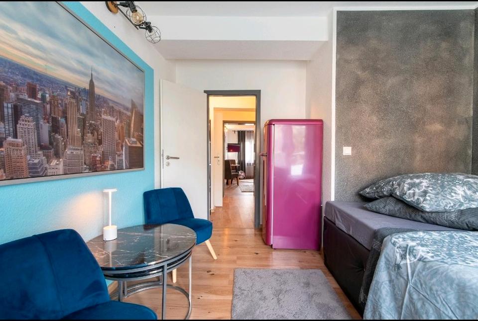 Thumbnail-2 Zimmer komplett eingerichtet WG Kollegen sofort frei