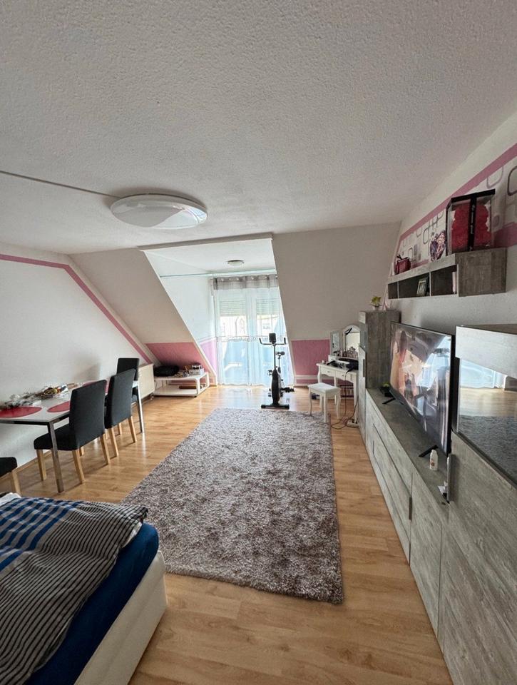 Thumbnail-Charmante 2-Zimmer-Wohnung mit Balkon im Herzen von Wehlheiden