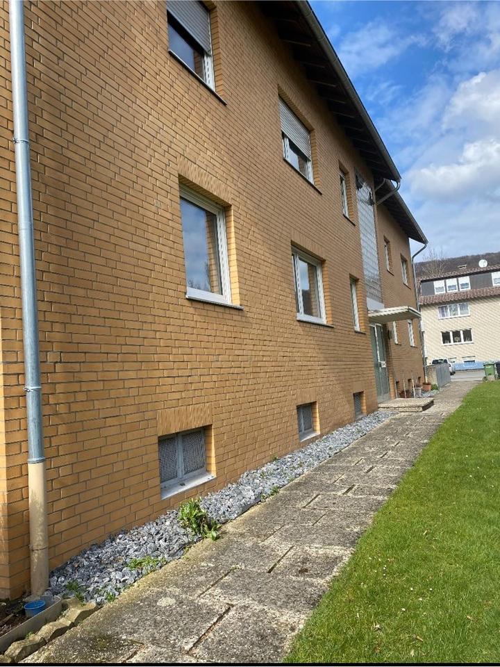 Thumbnail-Großzügige 3-Zimmer-Wohnung mit Balkon