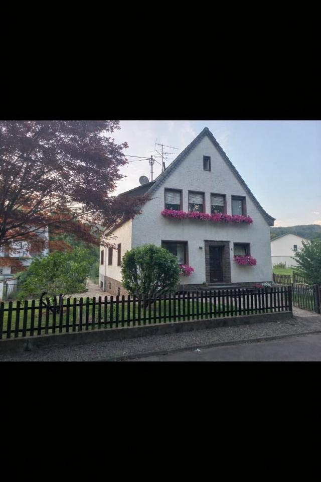 Thumbnail-5 Zimmer Wohnung mit Gartennutzung im schönen Ehreshoven