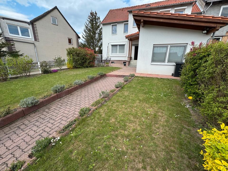 Thumbnail-Mietwohnung in Zweifamilienhaus inkl. Küche, Garten und Keller