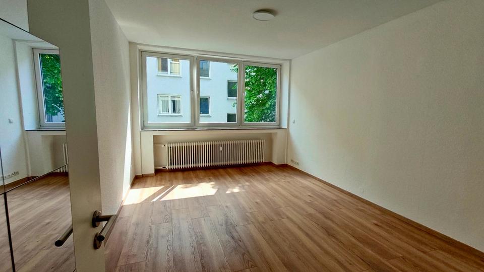 Thumbnail-Moderne & lichtvolle 1 ZKB-Whg., EBK, Balkon, Keller, Aufzug