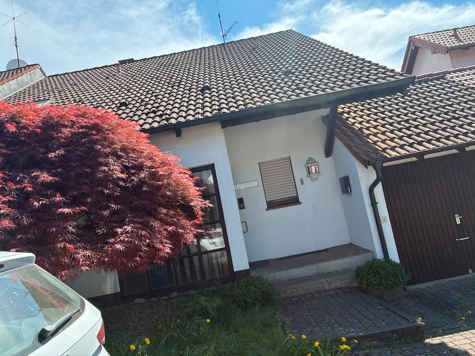 Thumbnail-großzügige DHH in der Nähe von Heidelberg, Walldorf und Nußlloch