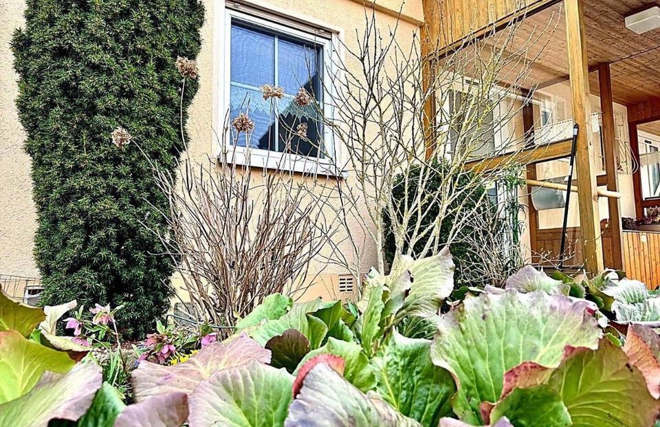 Thumbnail-Reihenendhaus mit Doppelhaus Charakter in begehrter Wohnlage…