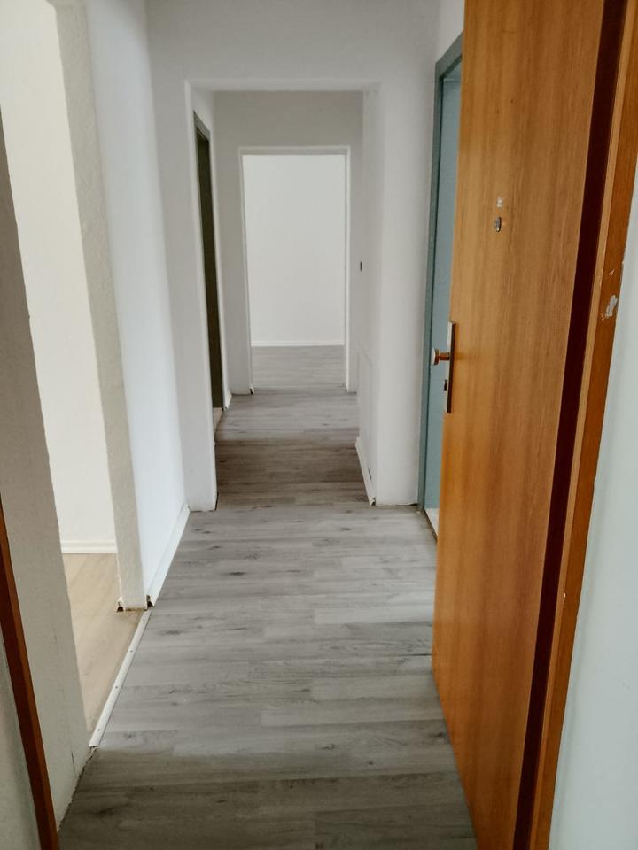 Thumbnail-Renovierte 3 Zimmerwohnung mit Balkon in Ebeleben