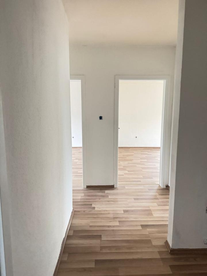 Thumbnail-Renovierte 3-Zimmer-Wohnung in zentraler Lage!