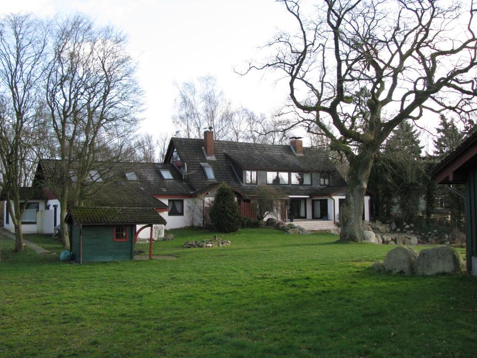 Thumbnail-Resthof mit 16 ha Grünland in 23744 Schönwalde