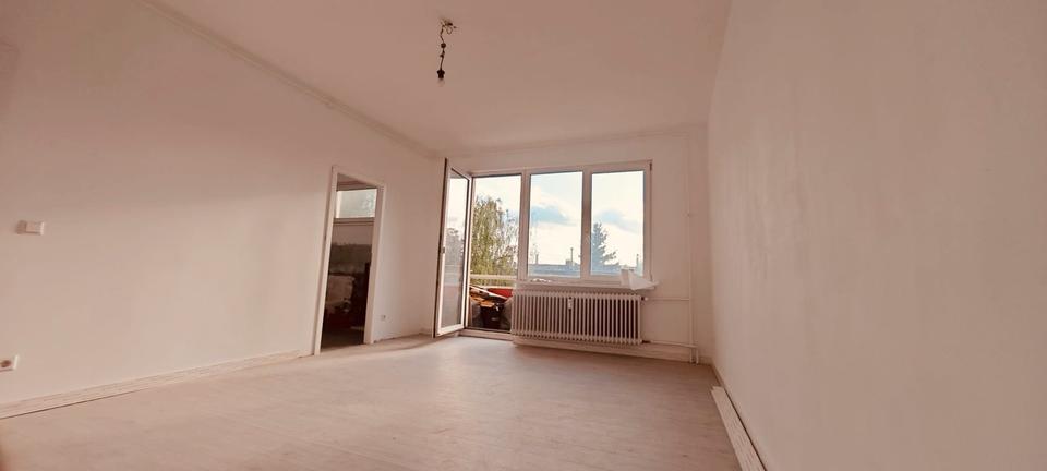 Thumbnail-Bezugsfreie 1 Zimmerwohnung, Wohnung hell, saniert, Balkon Süd