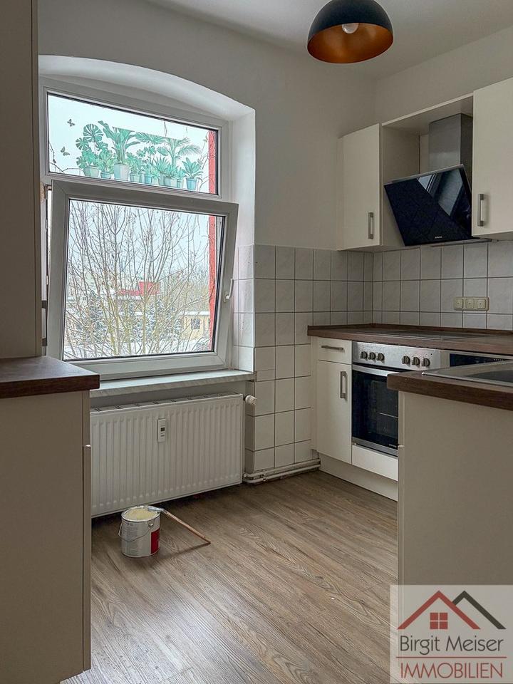 Thumbnail-Wallstraße *** Malermäßig komplett renoviert und bezugsfertig * 4 Zimmer, 2 Duschbäder * 2. OG, Keller