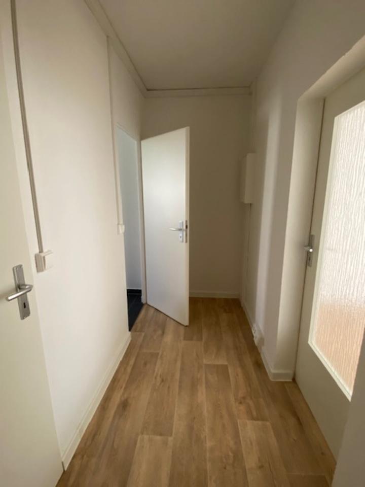 Thumbnail-1-Raum-Wohnung *Wanne* in 09328 Lunzenau