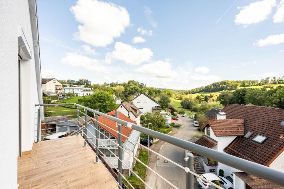 Thumbnail-WG Zimmer möbliert LE-Musberg