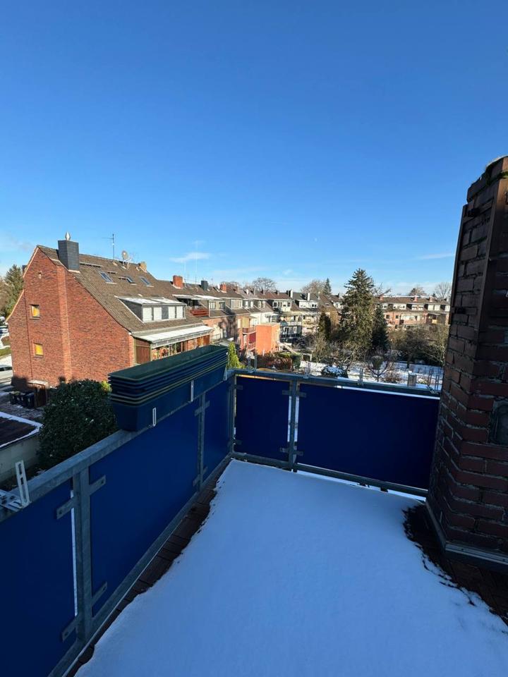 Thumbnail-schönes WG Zimmer in Düsseldorf (Eller)