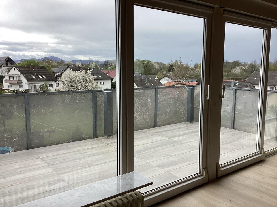 Thumbnail-Große 2 Zimmer Wohnung 115 qm