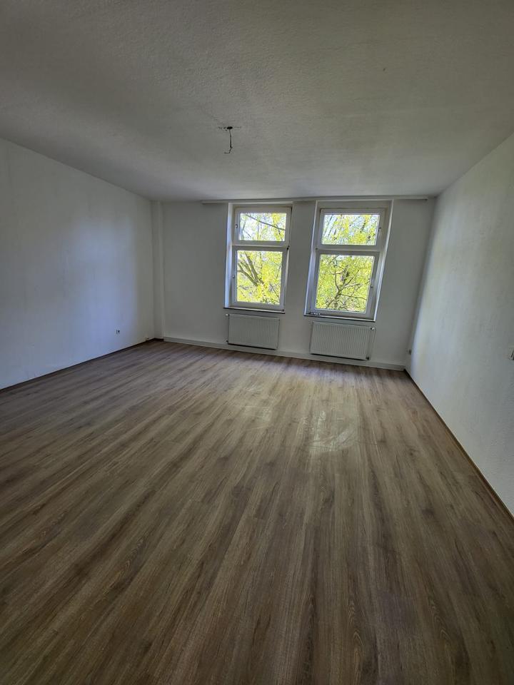 Thumbnail-5 Zimmer Wohnung zu vermieten