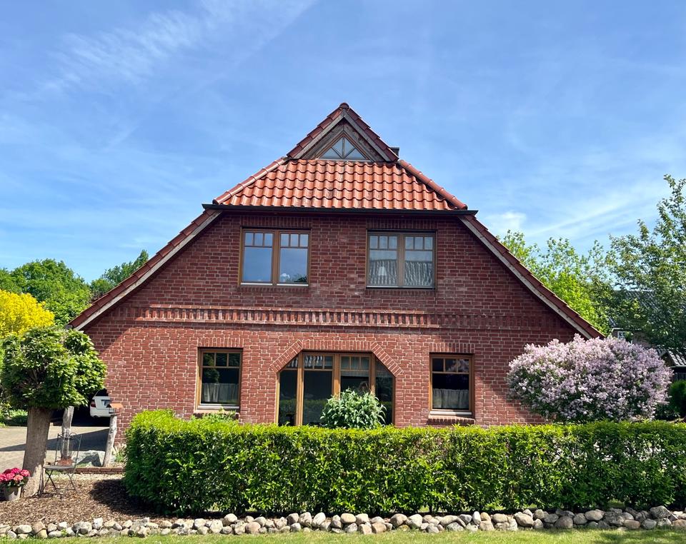 Thumbnail-Provisionsfrei! Gepflegtes Einfamilienhaus