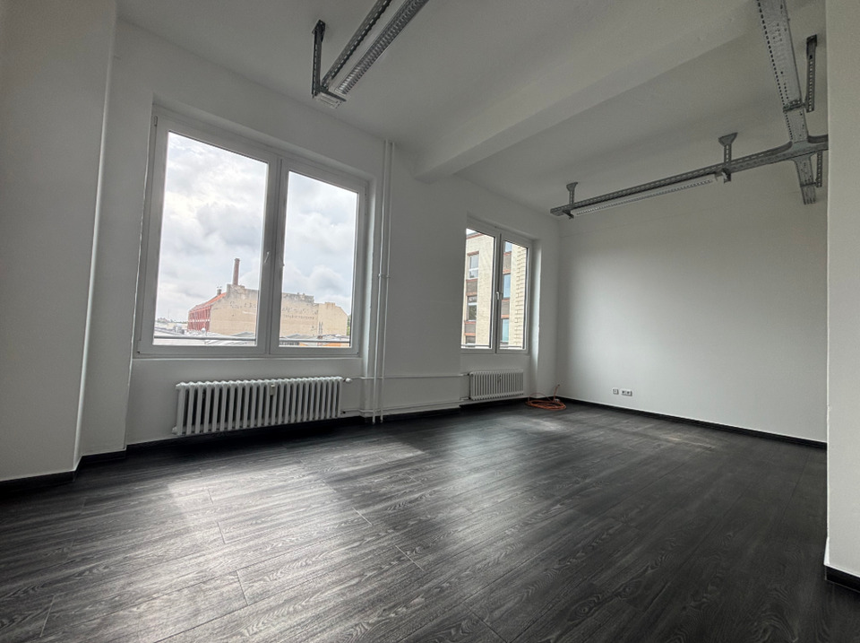 Thumbnail-20 m² Büro – Tempelhofer Feld im Blick, sofort verfügbar