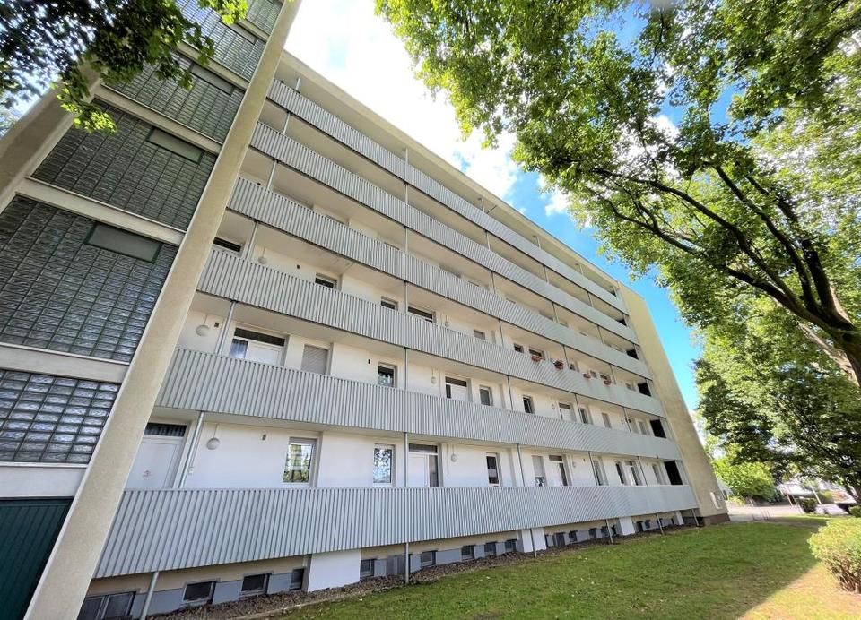 Thumbnail-Bei VIVAWEST die Sonnenstrahlen auf dem eigenen Balkon genießen.