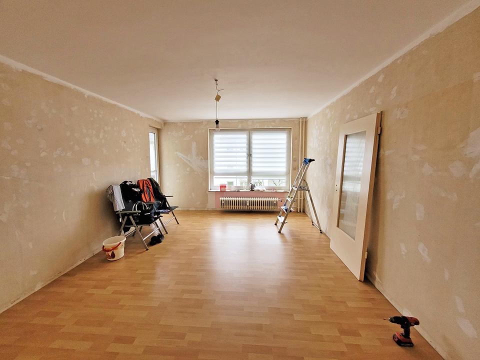 Thumbnail-FREI ZUM 01.05.2026!!! Attraktive 3- Zimmerwohnung in Bad Hersfeld im 1. OG