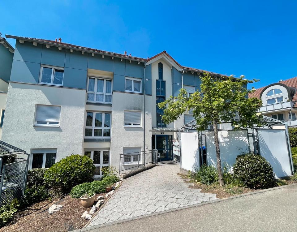 Thumbnail-Ruhige, gepflegte 2-Zimmer ETW m. Stellplatz u. Keller von PRIVAT