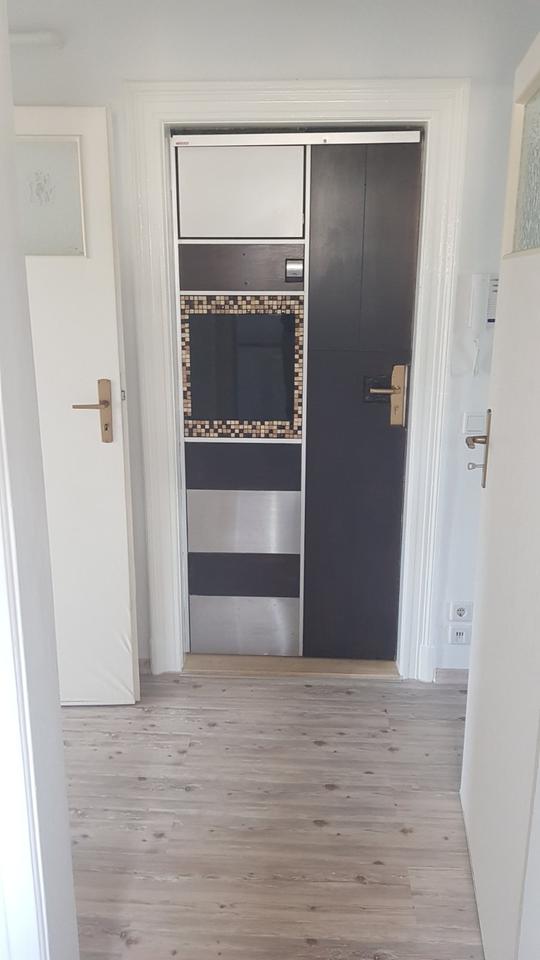 Thumbnail-Helle 1,5-Raumwohnung (DG) mit Pantry-Küche in Dresden-Laubegast