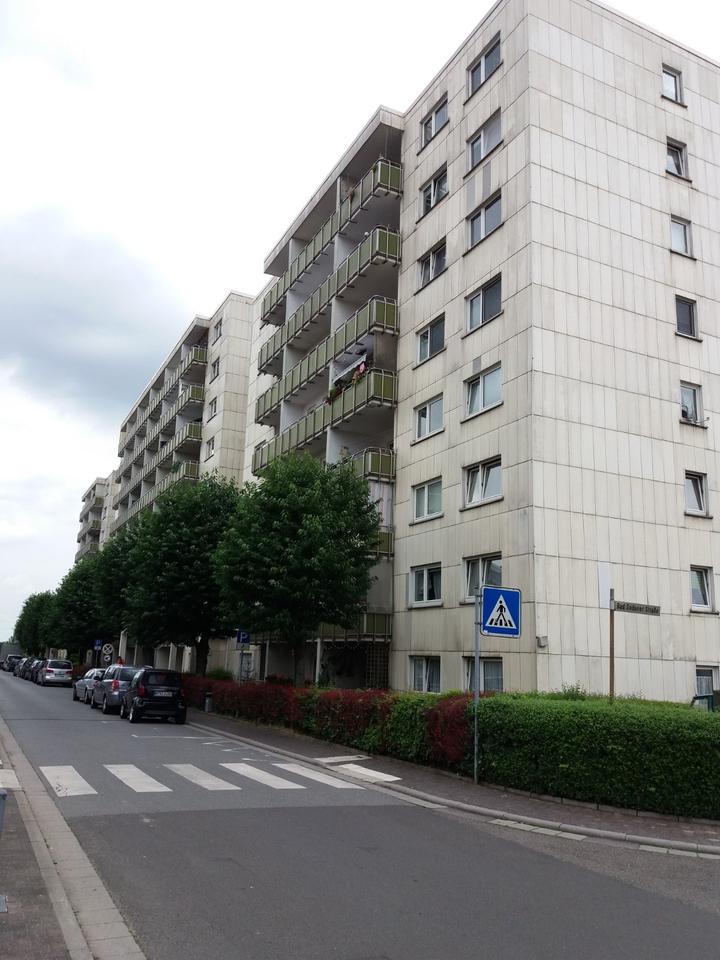 Thumbnail-Hattersheim, 2 Zimmer-Wohnung, 56 qm mit Balkon, ab sofort.