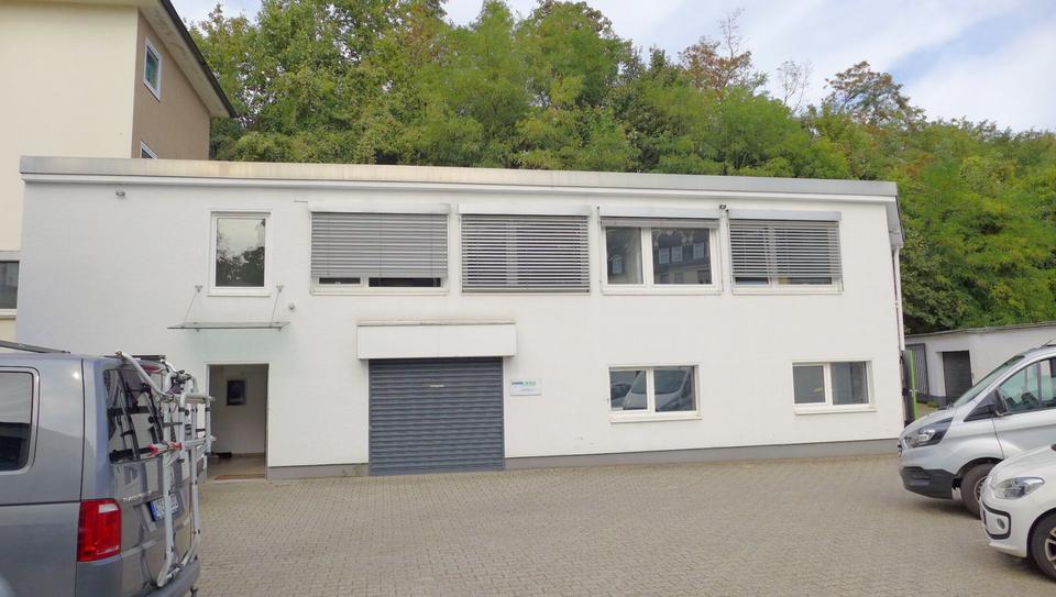 Thumbnail-ZENTRAL IN ELBERFELD – 385 m² LAGERFLÄCHE MIT 298 m² BÜRO + STELLPLÄTZE MÖGLICH (P9292)