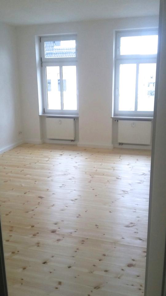 Thumbnail-Schöne 2 Zimmerwonung mit Balkon in ruhiger Lage zu vermieten!