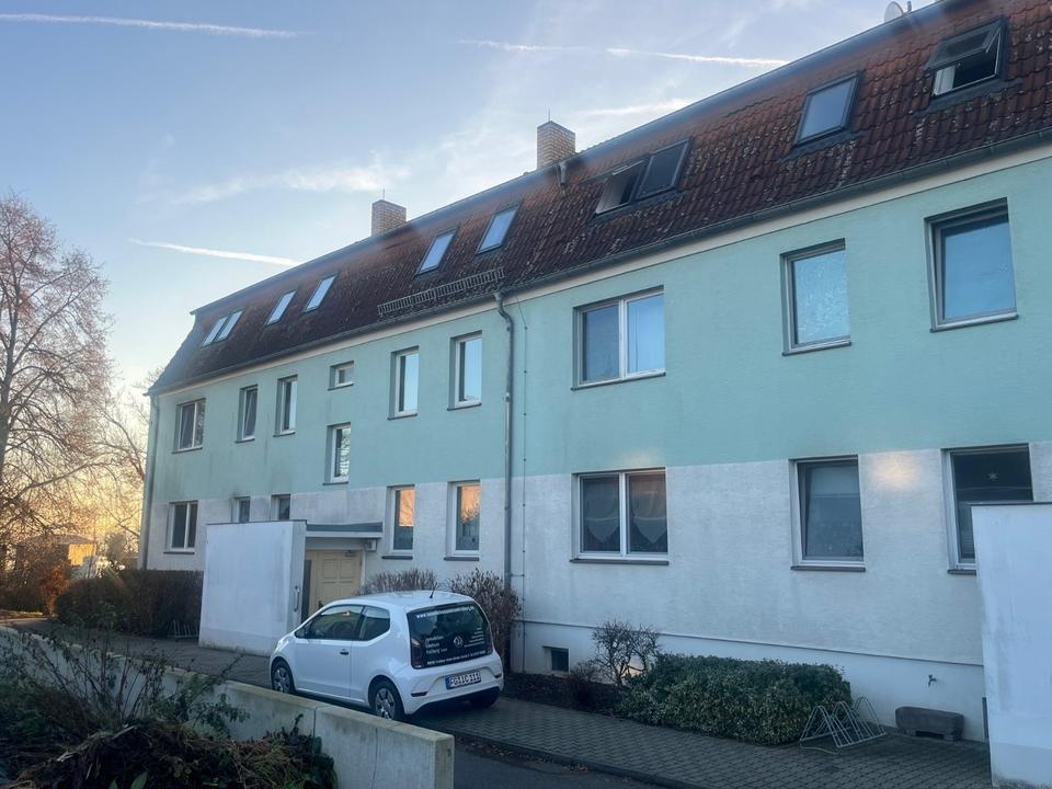 Thumbnail-2 Raum Souterrain Wohnung mit Einbauküche und eigenem Zugang ins Grüne in der Nähe von Meißen zu vermieten