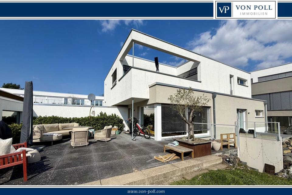 Thumbnail-Moderne Erdgeschoss- Wohnung mit Terrasse und Gartenanteil