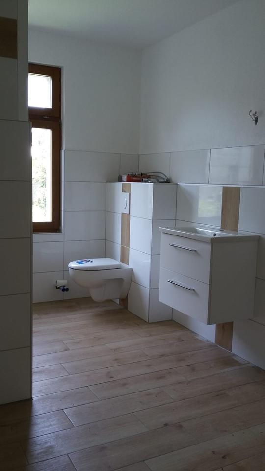 Thumbnail-Moderne 4-Raumwohnung mit Balkon in ruhiger Lage zu vermieten!