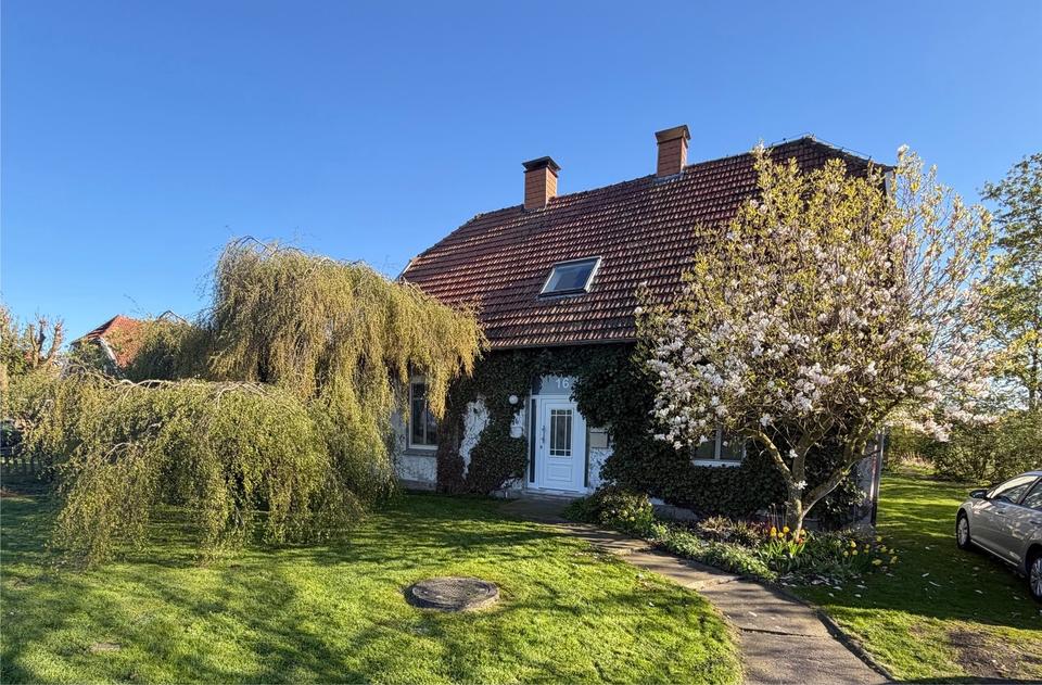 Thumbnail-Charmantes Einfamilienhaus mit großem Garten