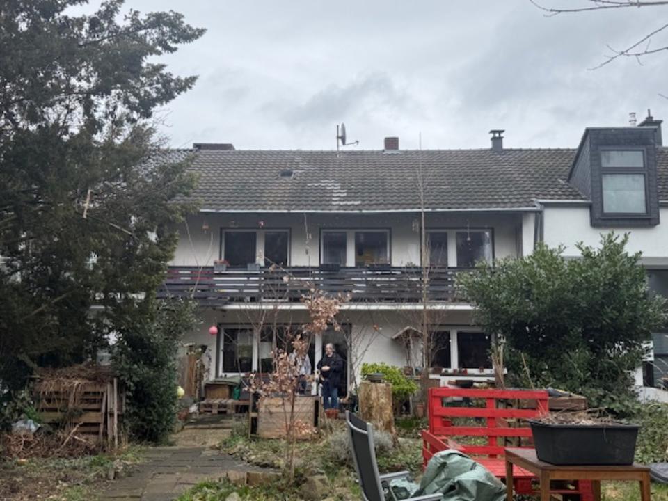 Thumbnail-PROVISIONSFREI! Geräumiges Einfamilienhaus in Köln Holweide