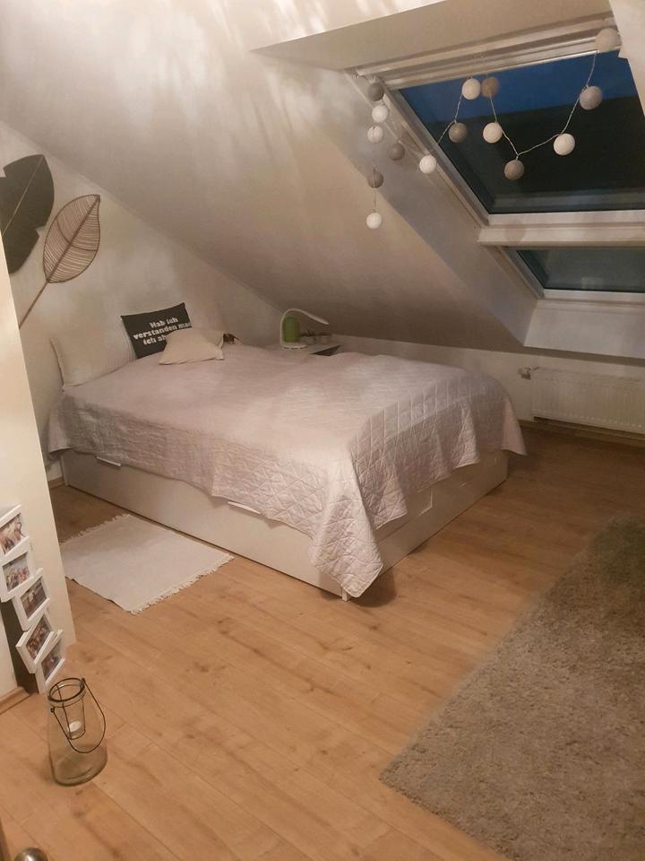 Thumbnail-1 Zimmer im Reihenhaus für Zwieschenmiete ganze November 2025