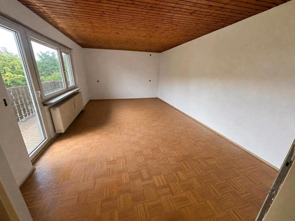 Thumbnail-Helle 4-Zimmer-Wohnung in Butzbach mit Balkon | frisch renoviert