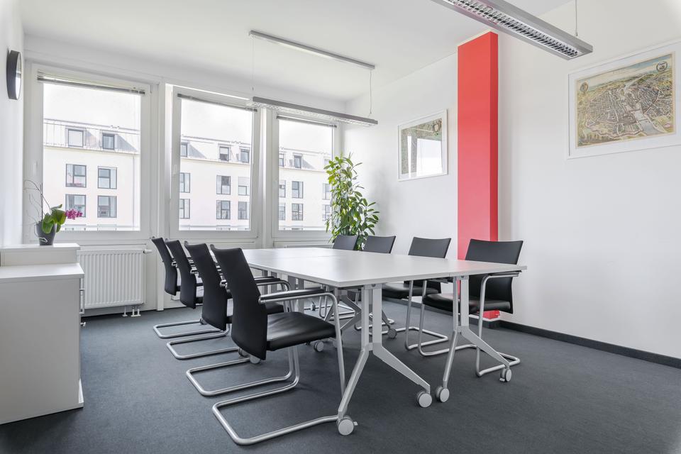 Thumbnail-Privater Büroraum für 4 Person in REGUS Messe München