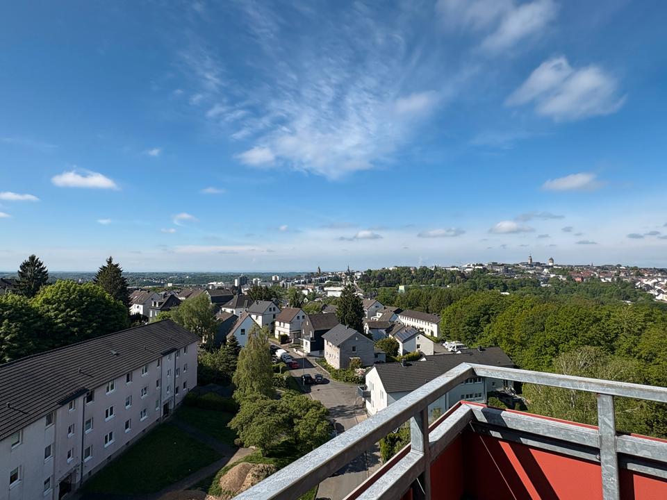 Thumbnail-Familienfreundliche Wohnung mit Balkon
