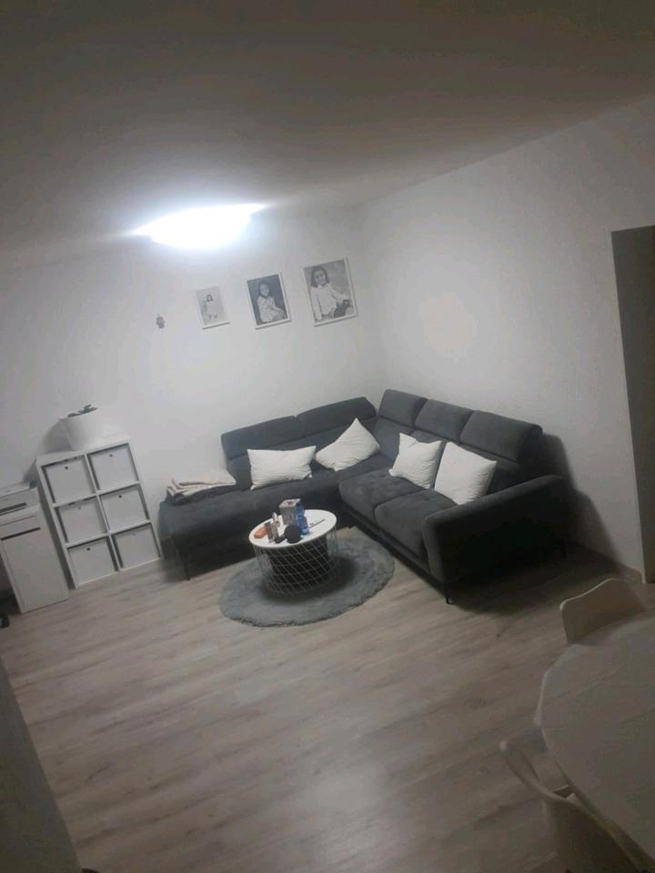 Thumbnail-E.W c.a 95 m² zu Vermieten
