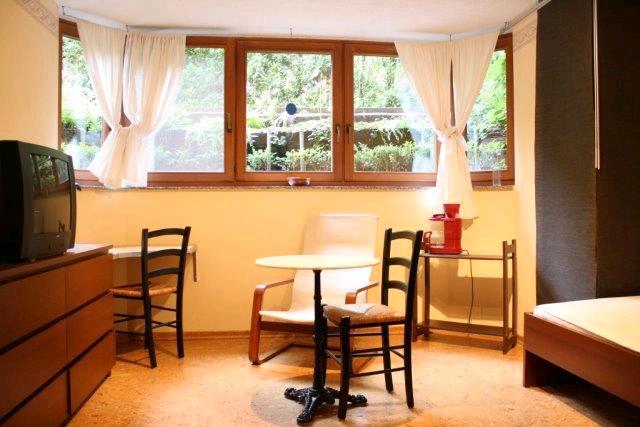 Thumbnail-kleines Apartment Nähe Griebnitzsee, möbliert