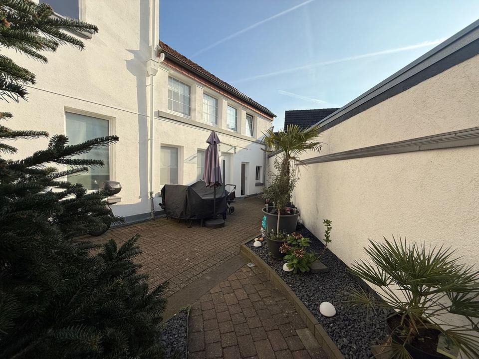 Thumbnail-Altbauflair in MG 2 Zimmer Maisonette Wohnung 70 qm zu vermieten