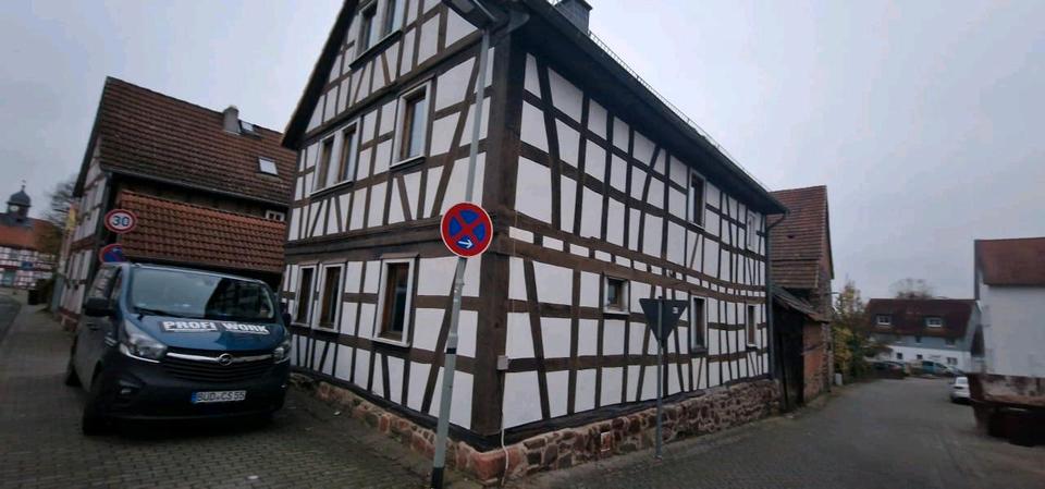 Thumbnail-Hofreite in Limeshain Scheune Nebengebäuden