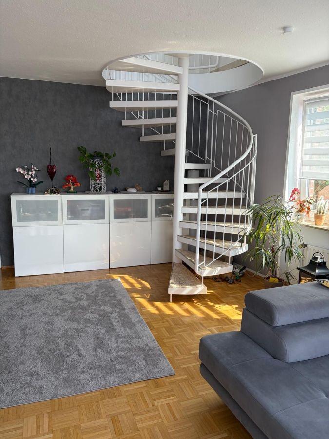 Thumbnail-Essen-Frohnhausen 5 Zimmer - 120qm Maisonettewohnung mit modernem Bad - modernisiert - Penthouse