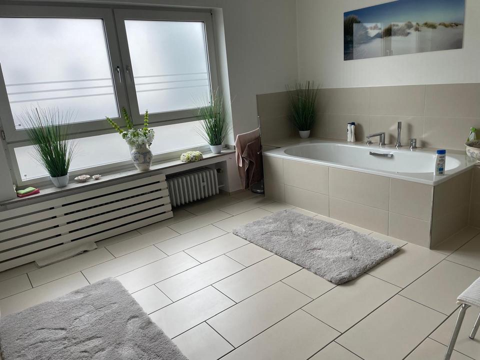 Thumbnail-Exklusive Erdgeschosswohnung zum verwirklichen