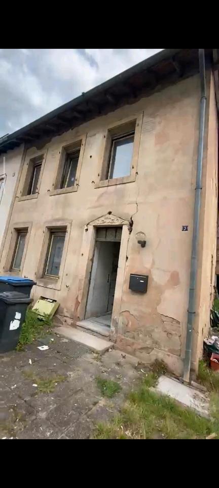 Thumbnail-Mehrfamilien Haus