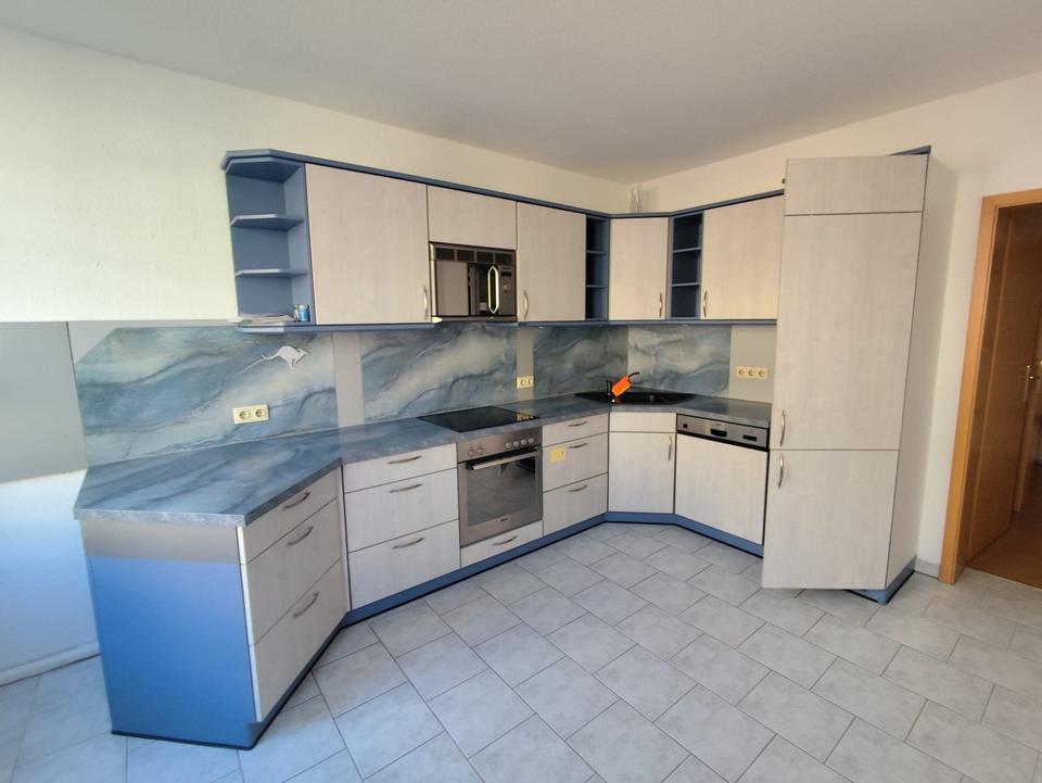 Thumbnail-wunderschöne 3-Raum-Wohnung mit Einbauküche in AueZeller Berg