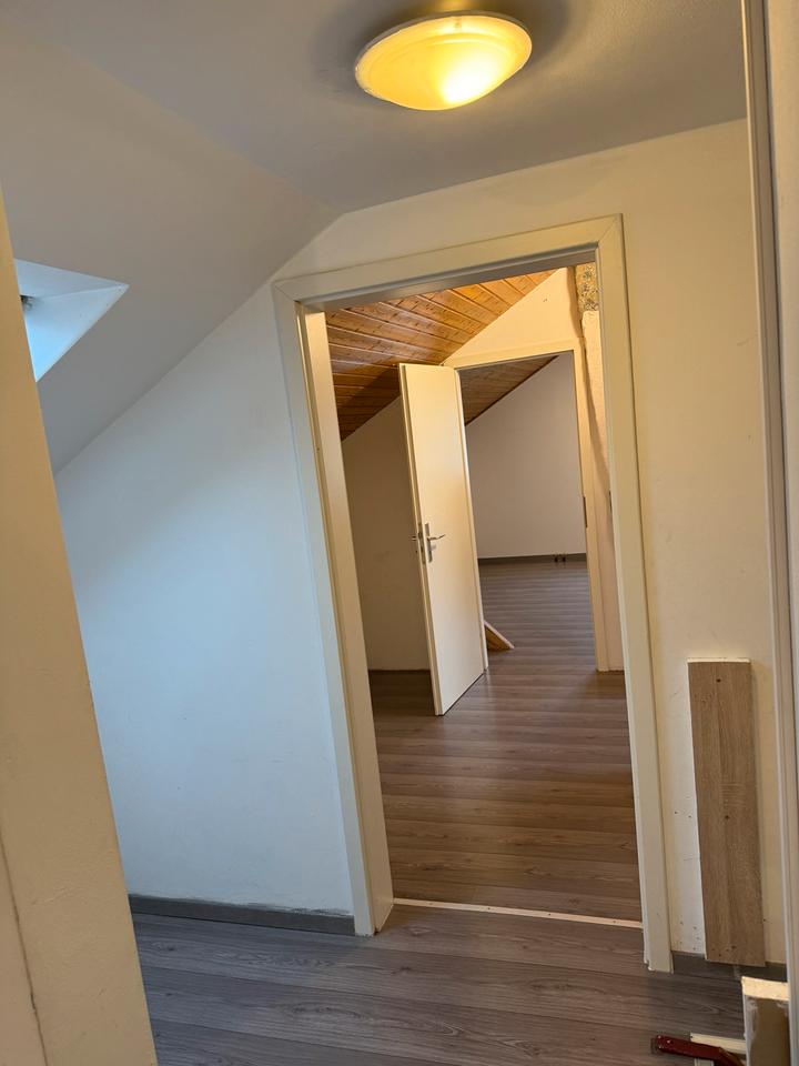 Thumbnail-Vermietung von 4-Zimmer-Wohnung in Mühlhausen im Täle