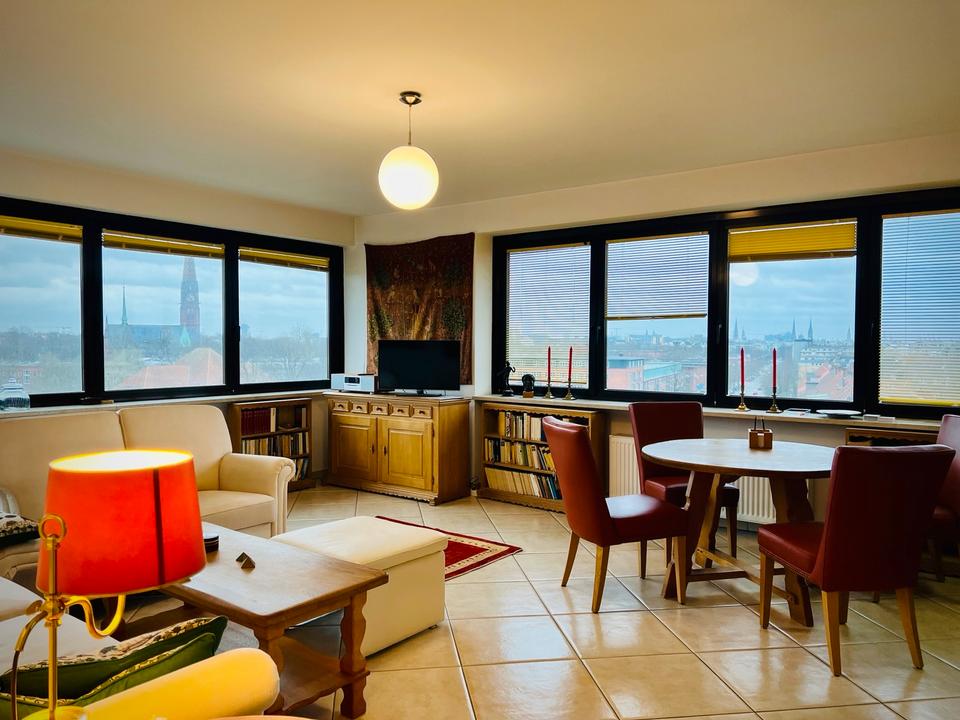 Thumbnail-Panoramablick über Hamburg ( 2 Zimmer Wohnung im Mundsburg Tower