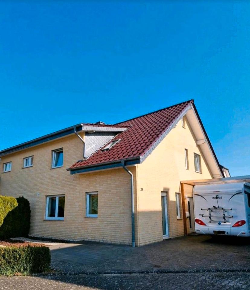 Thumbnail-Doppelhaushälfte - Wohnen in Sande, Spielstraße und Sackgasse