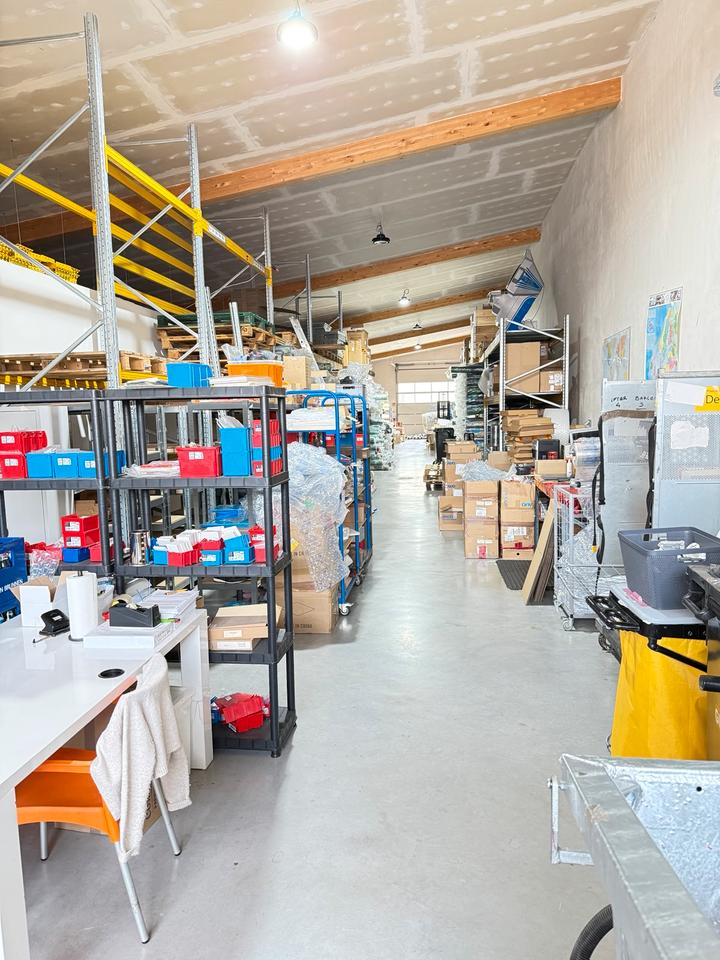Thumbnail-Gewerbehalle mit Büros 500m2
