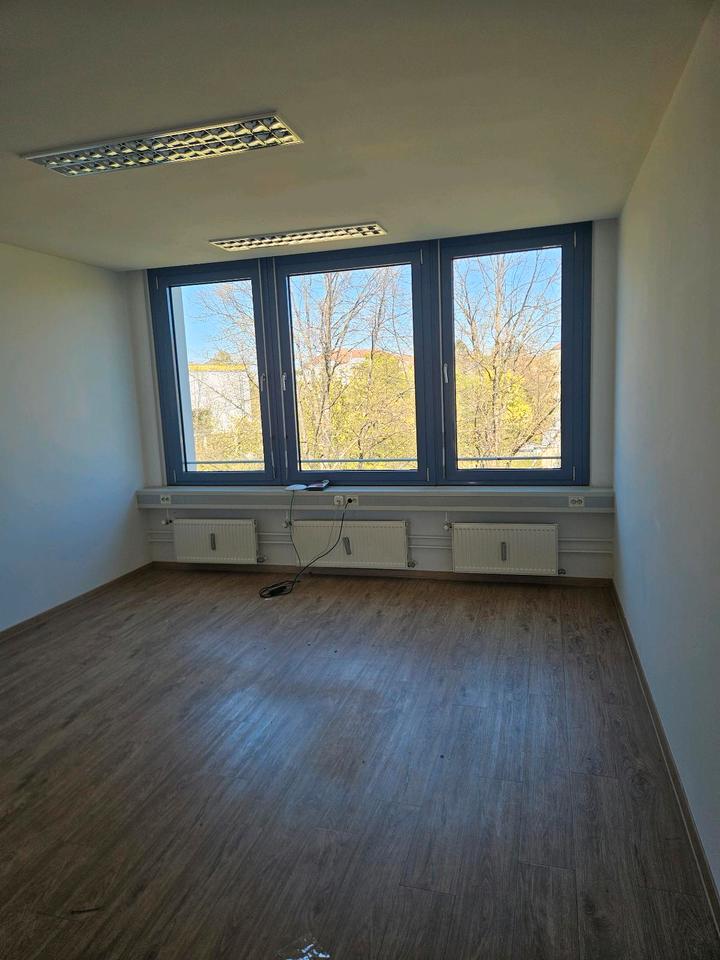 Thumbnail-Schönes Büro in Germering