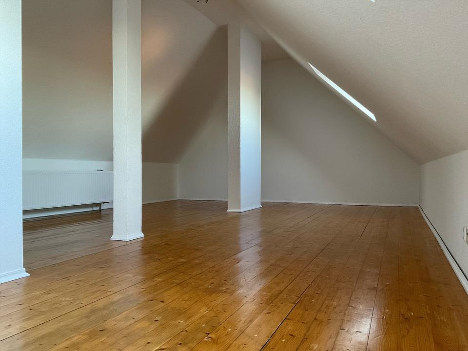 Thumbnail-Hochoben auf zwei Ebenen in Leutzsch.